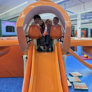 Drop-ins (Fri–Sun)